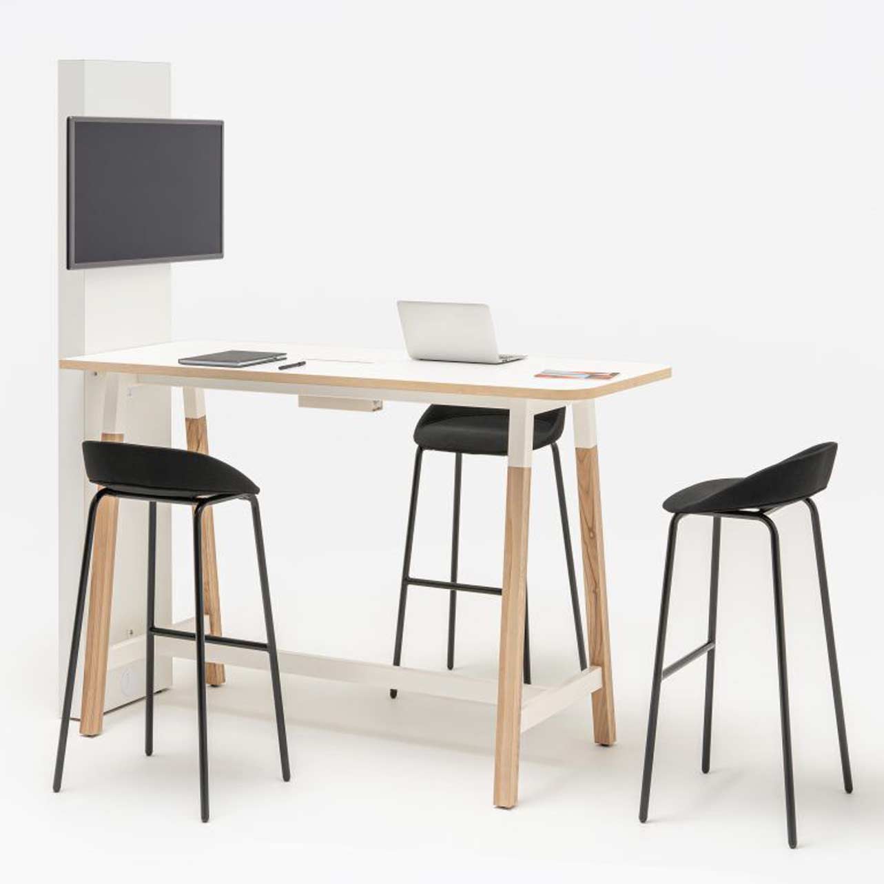 Table Connectee Table de réunion connectée, en bois mélaminée , Ravenne